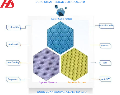 Water Cube PP Nonwoven Fabric Hexagonal / Square / Sesame Pattern