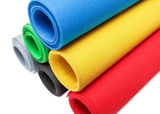 White Red Blue PP Spunbond Nonwoven Fabric Roll Colorful Water Repellent